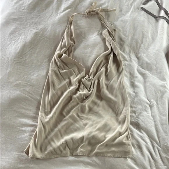 Indah mini halter dress - Picture 4 of 4